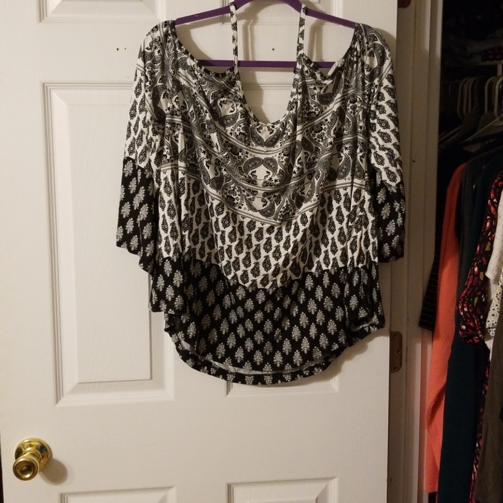 Black and white cold shoulder top